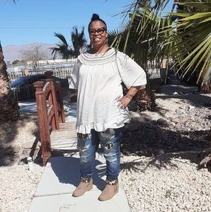 Meet your Posher, Brenda